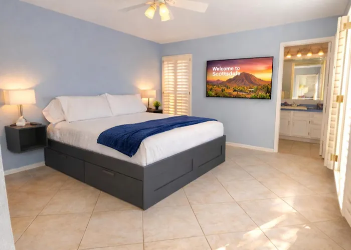 King Beds | Fast 5g Wifi | 75in Tvs | You're Home! *